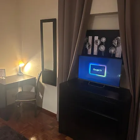 Al Montenegro * باريديس دي كورا