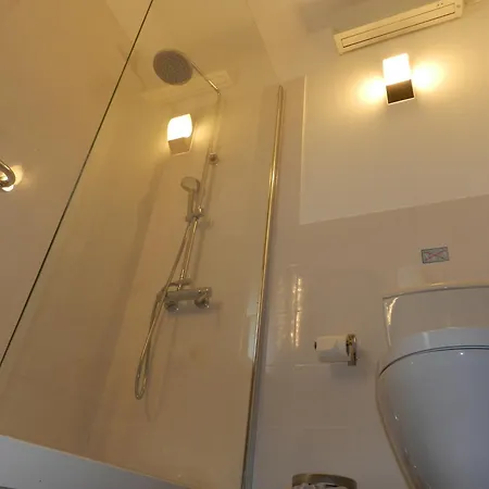 Pensión Al Montenegro *