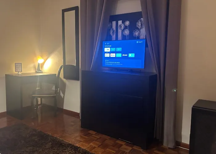 Al Montenegro * باريديس دي كورا